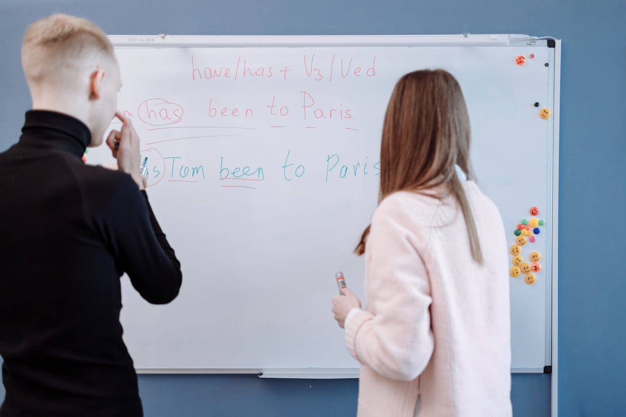 Students studying together at a desk